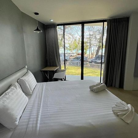 Phuket Muay Thai Hotel Rawai Beach Экстерьер фото