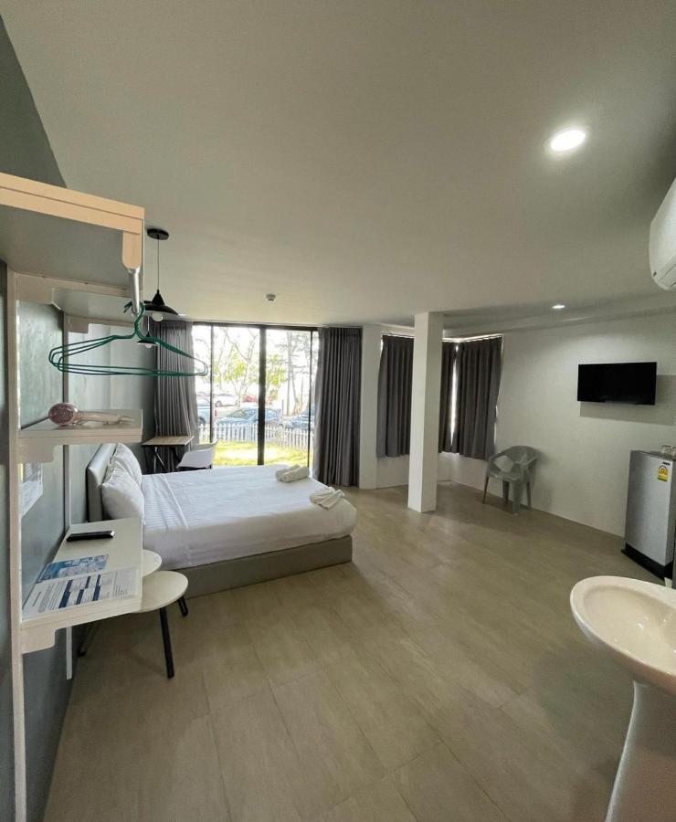 Phuket Muay Thai Hotel Rawai Beach Экстерьер фото
