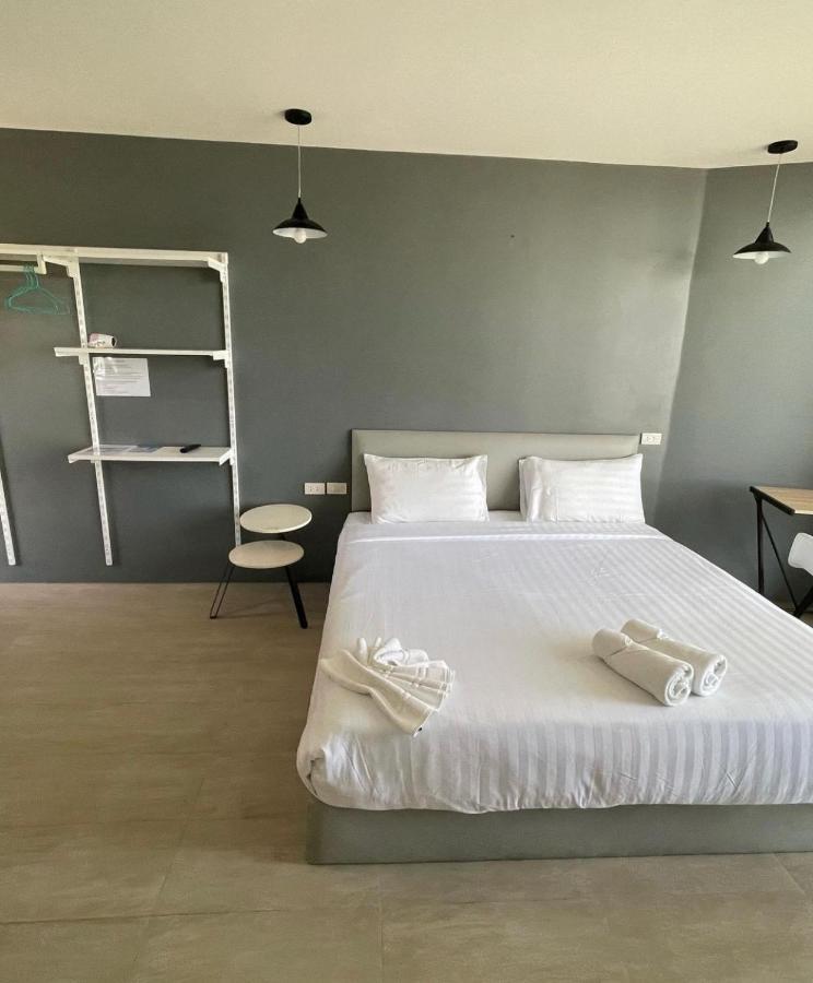 Phuket Muay Thai Hotel Rawai Beach Экстерьер фото