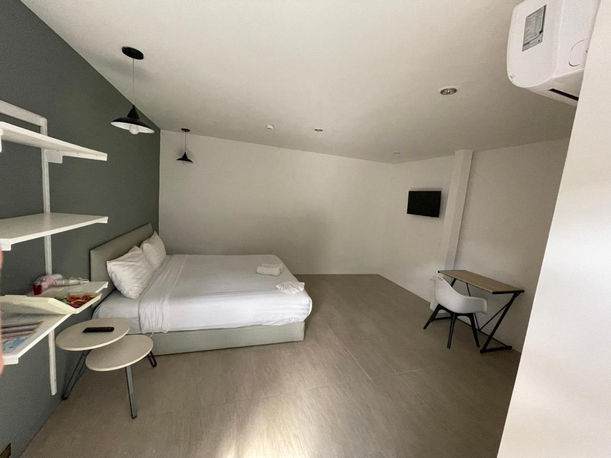 Phuket Muay Thai Hotel Rawai Beach Экстерьер фото